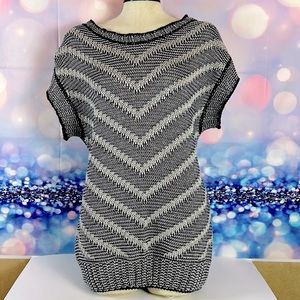 Per Una. Knit top. Made in Italy.